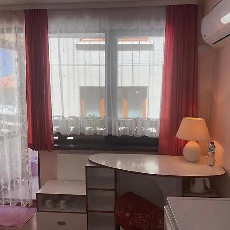 елени 招待所