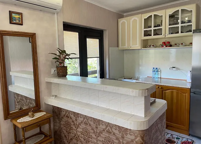 елени Созополь